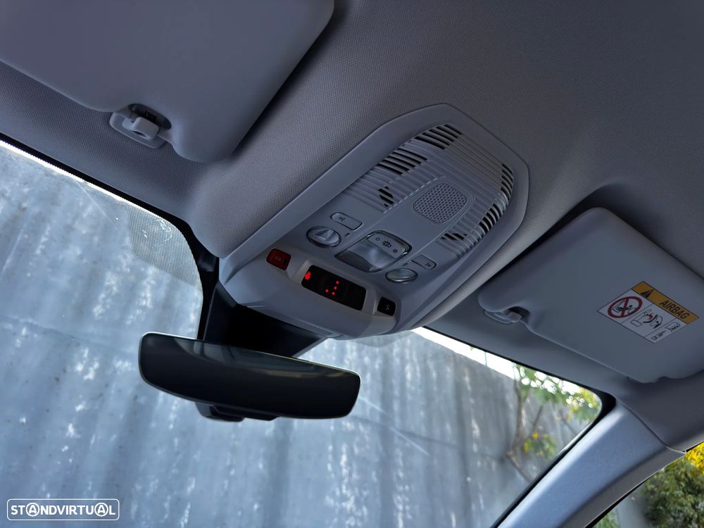 Peugeot 3008 1.6 Hybrid Allure e-EAT8 - 23