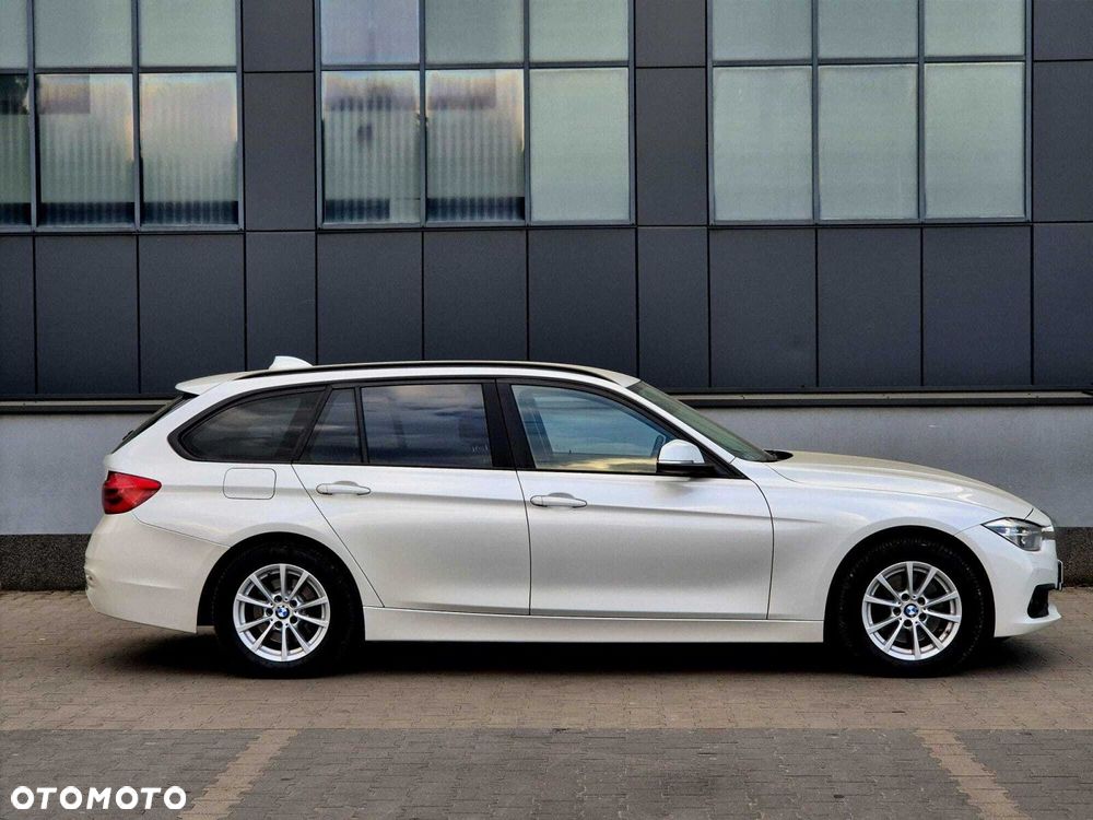 BMW Seria 3 320d - 8