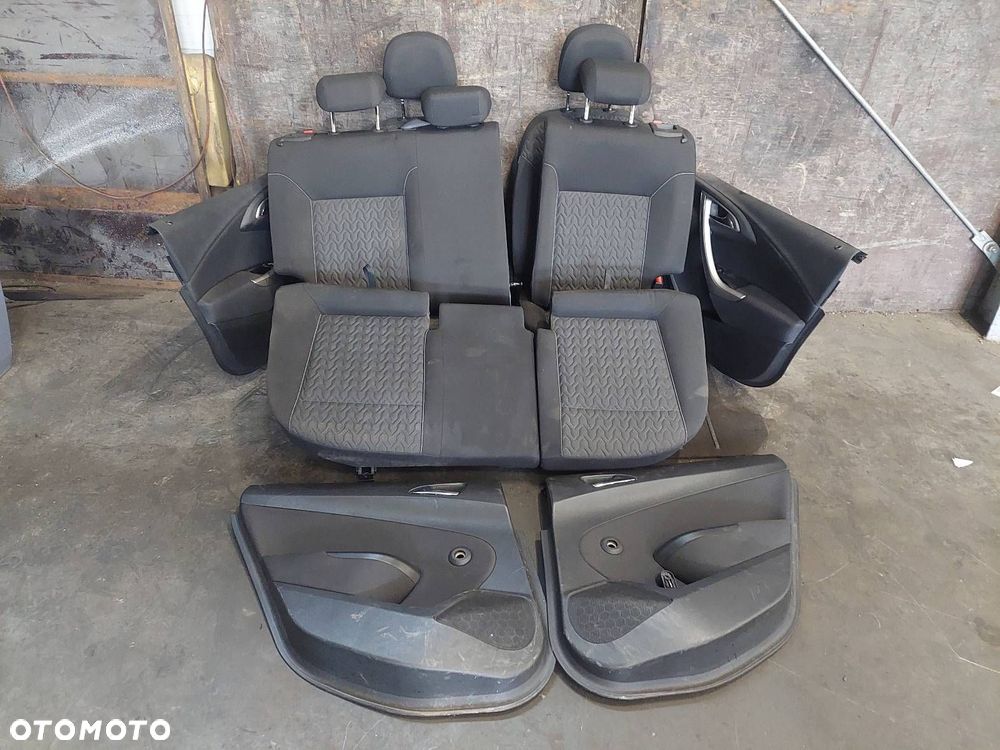 FOTEL FOTELE KOMPLET LEWY PRAWY PRZÓD KANAPA BOCZKI OPEL ASTRA J KOMBI - 1