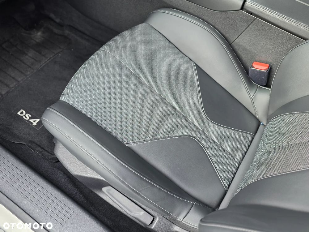 DS Automobiles DS 4 - 16