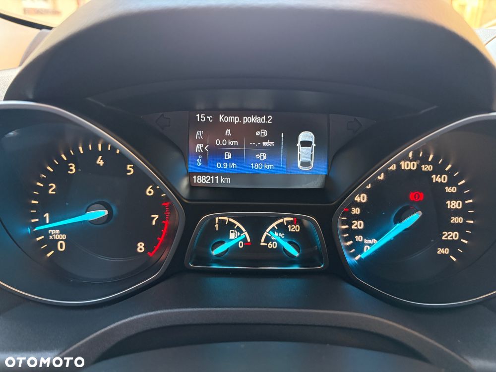 Ford Kuga 1.5 EcoBoost 2x4 Titanium - 28