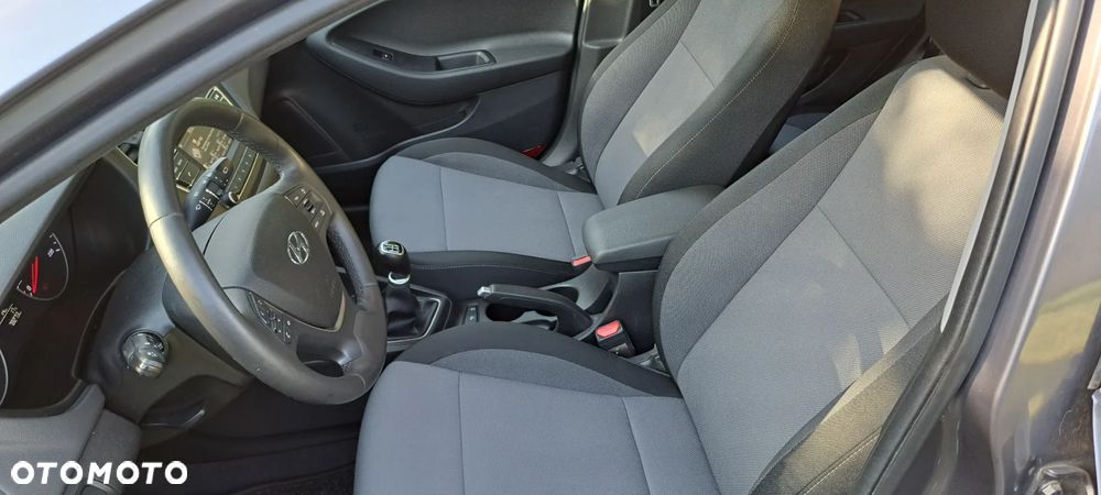 Hyundai i20 1.2 Select - 14