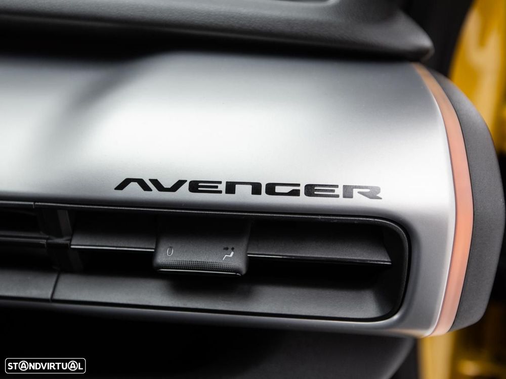 Jeep Avenger 54 kWh Summit - 22