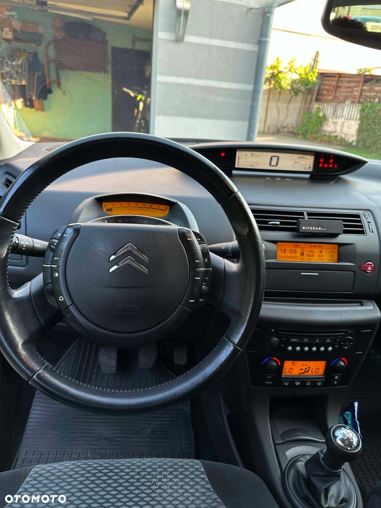 Citroën C4 - 6