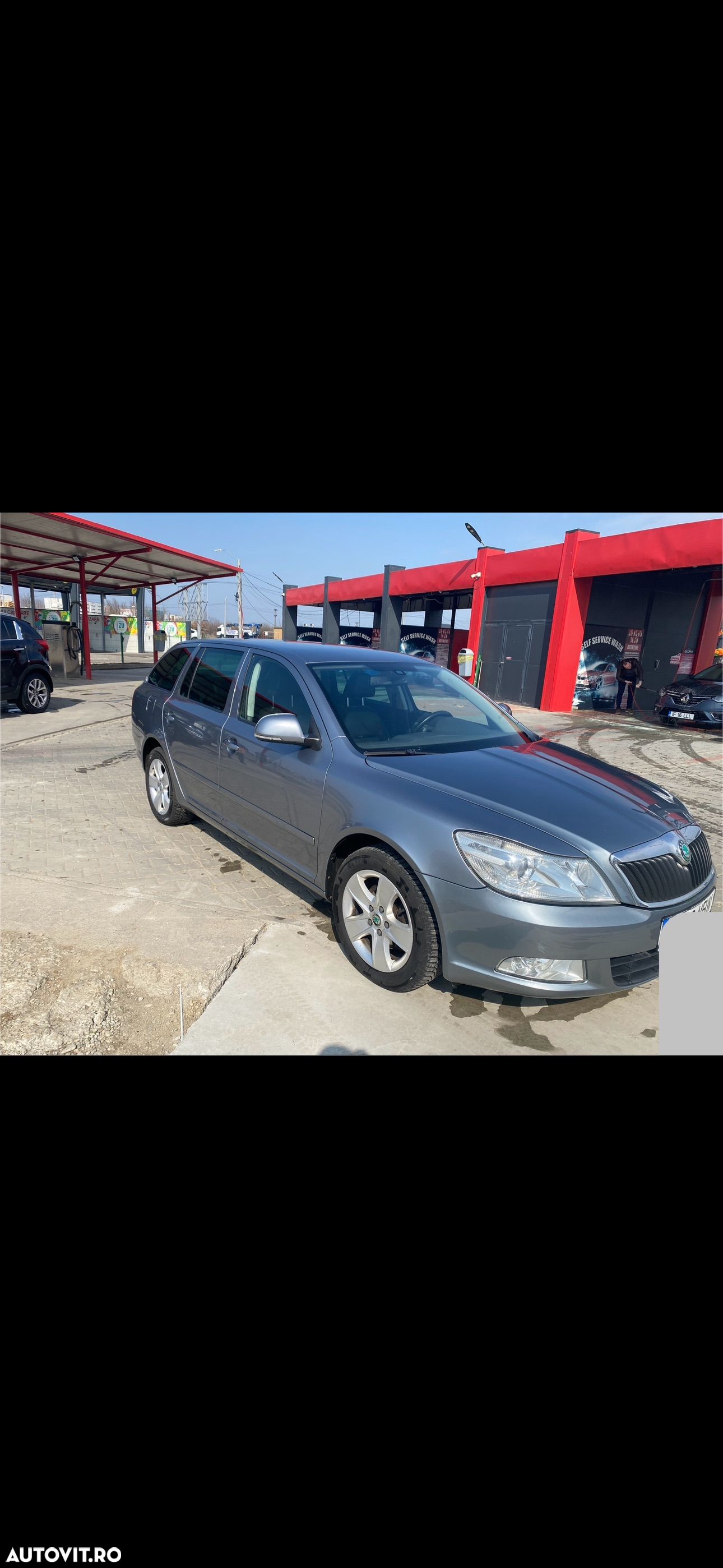 Skoda Octavia 2.0 TDI Elegance DSG - 1