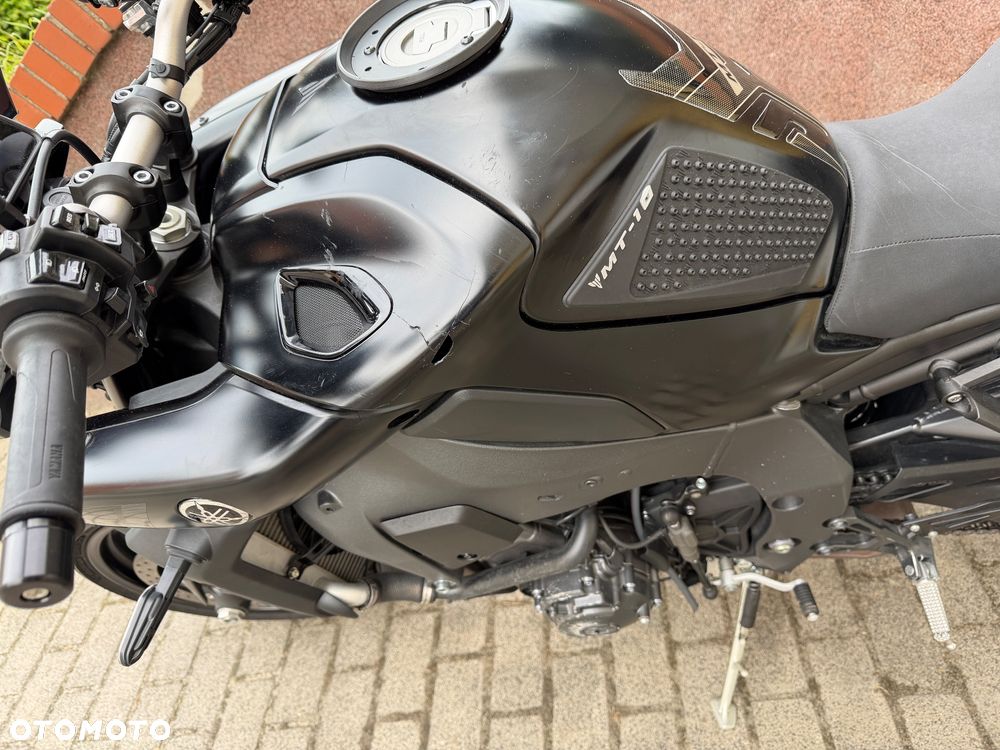 Yamaha MT - 10