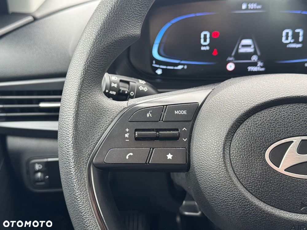 Hyundai i20 1.2 Pure - 12