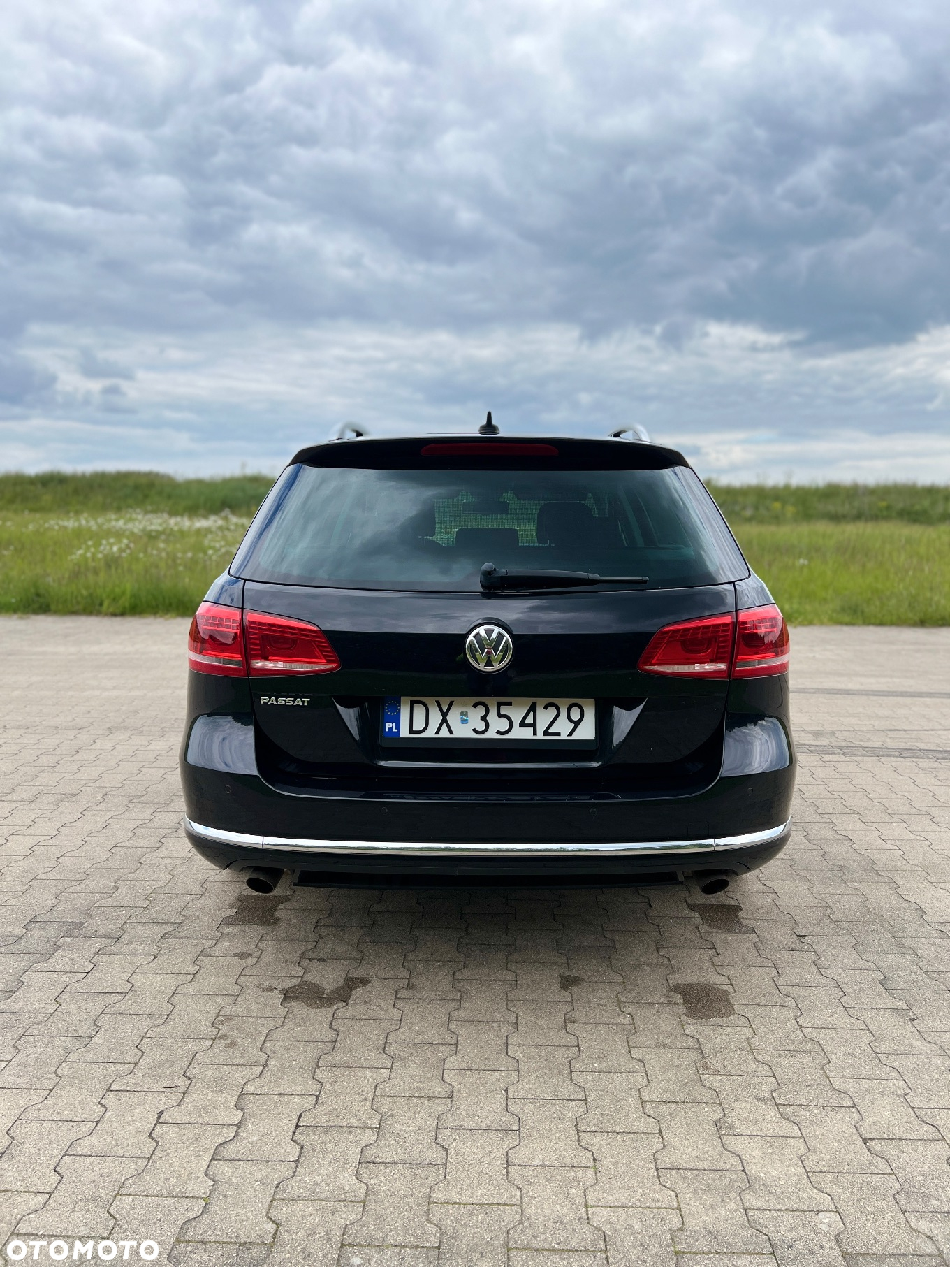 Volkswagen Passat Variant 2.0 TDI 4Motion DSG BlueMotion Tech Business Edition - 6
