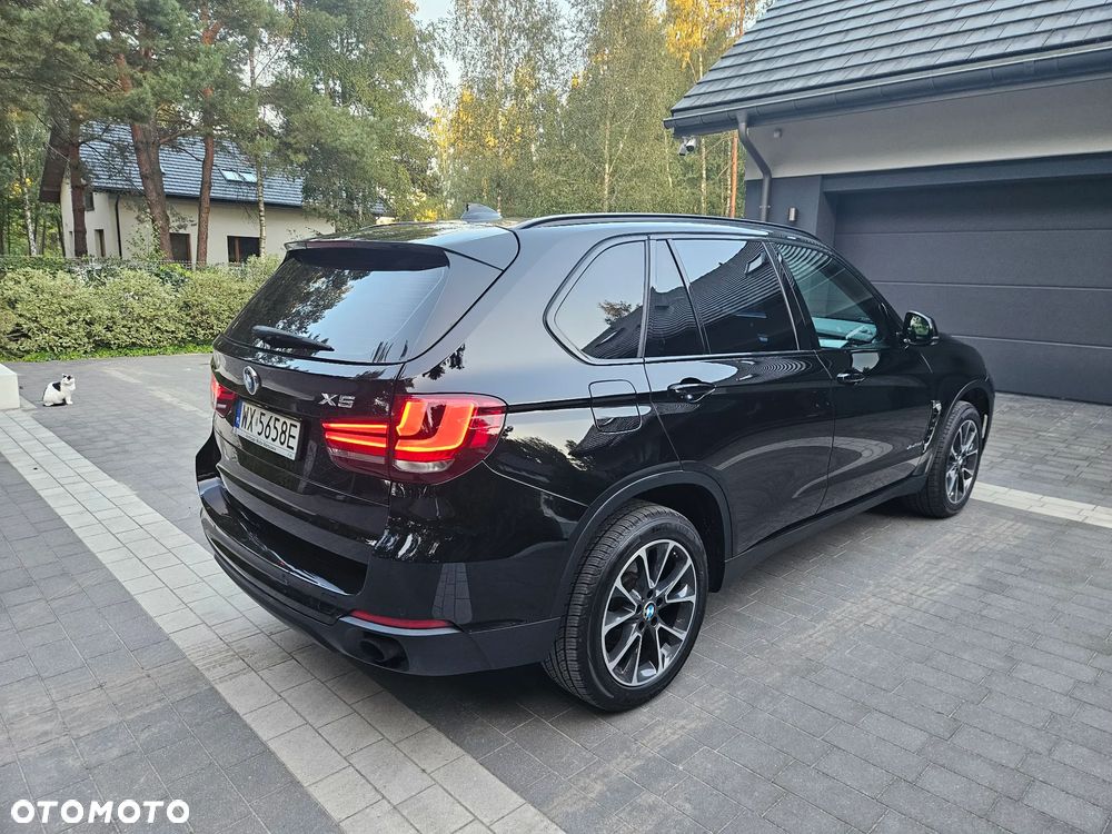 BMW X5 xDrive25d - 13