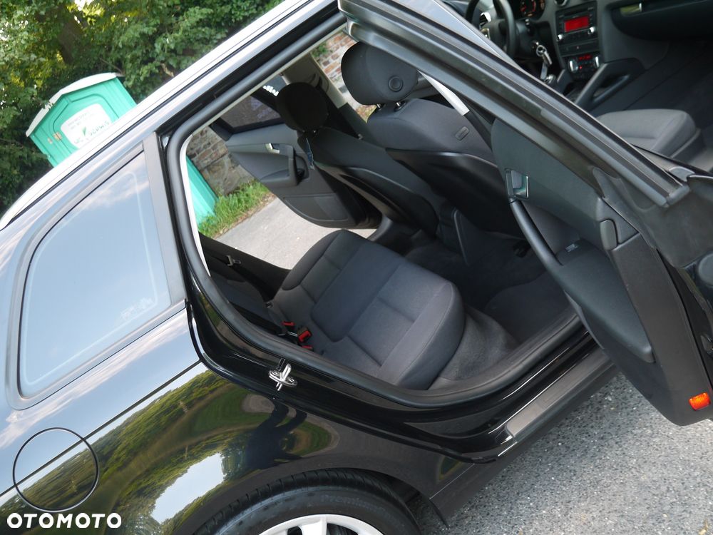 Audi A3 Sportback 1.6 Attraction - 19