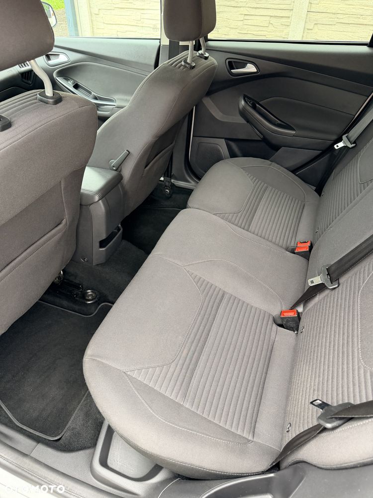 Ford Focus - 20