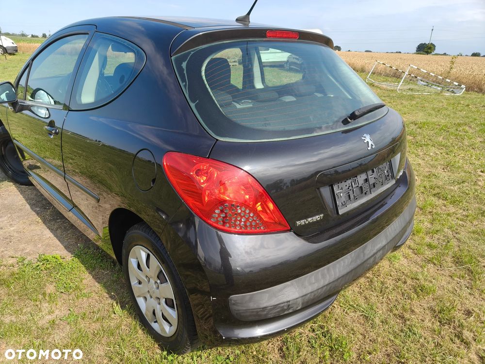 Peugeot 207 1.4 16V Trendy - 5