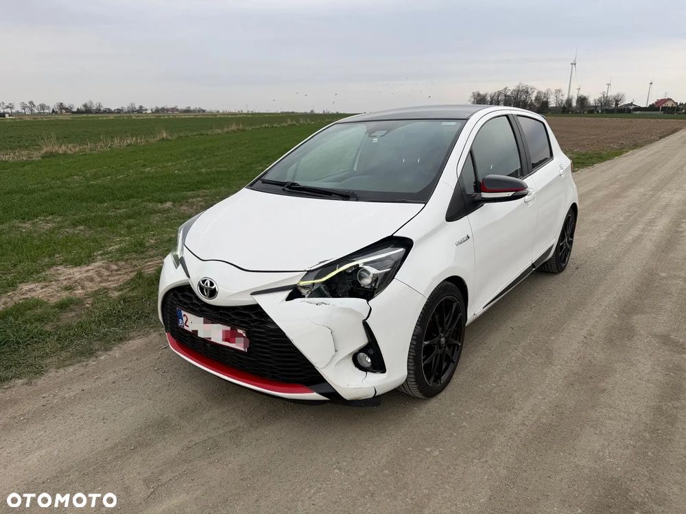 Toyota Yaris 1.5 VVT-i GR Sport - 2