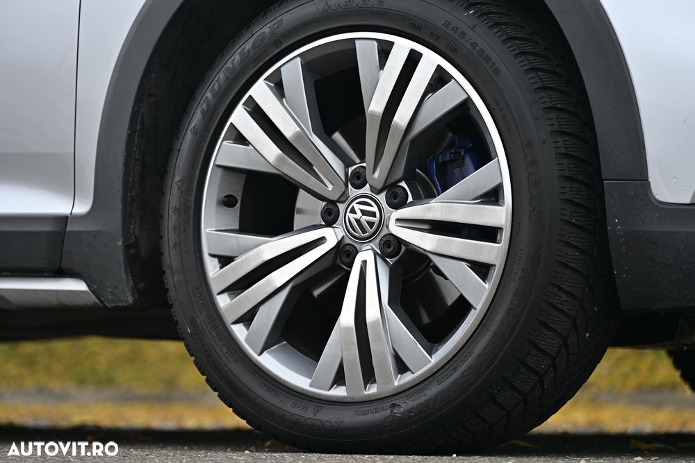 Volkswagen Passat - 10