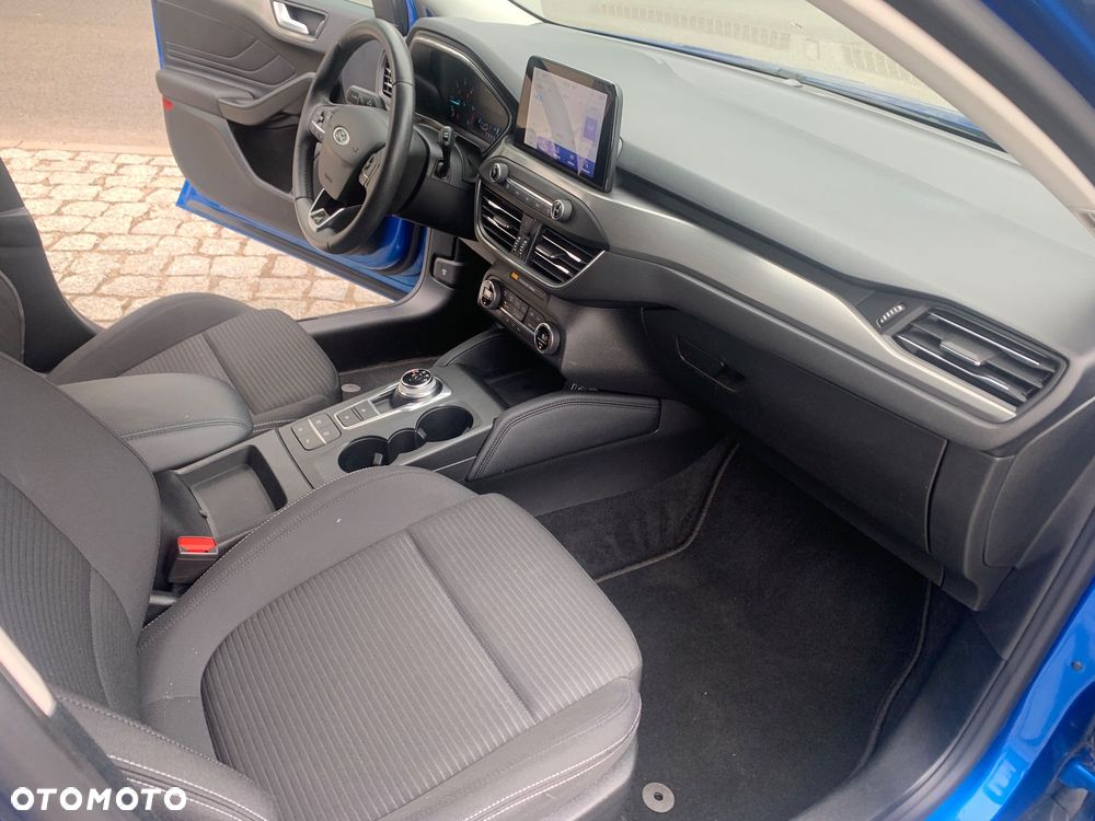 Ford Focus 2.0 EcoBlue Active Business - 17
