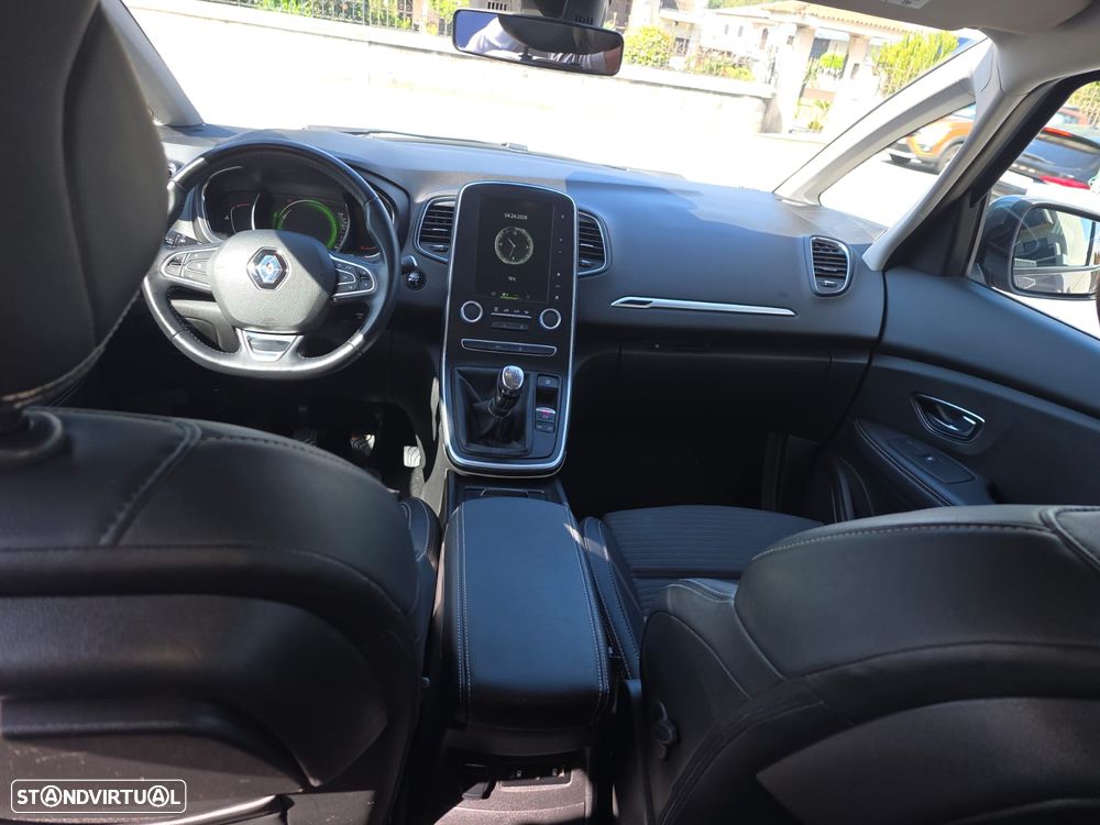 Renault Scénic 1.5 dCi Dynamique S - 24