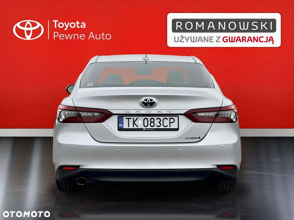 Toyota Camry 2.5 Hybrid Executive CVT - 23