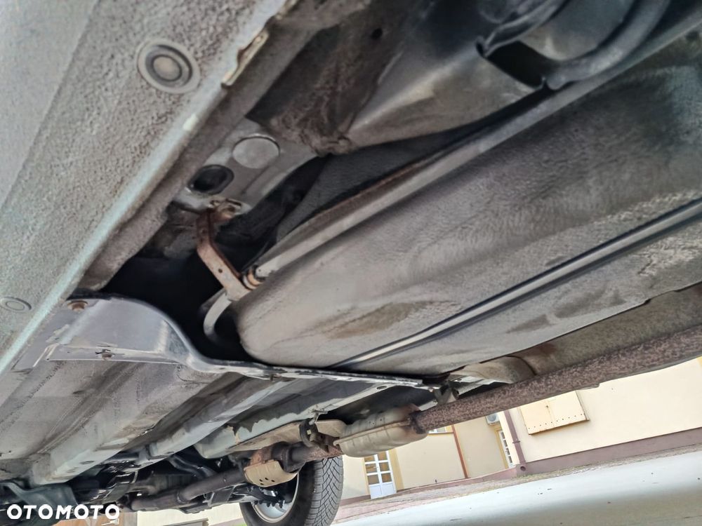 Kia Sportage 2.0 Tour 2WD - 8