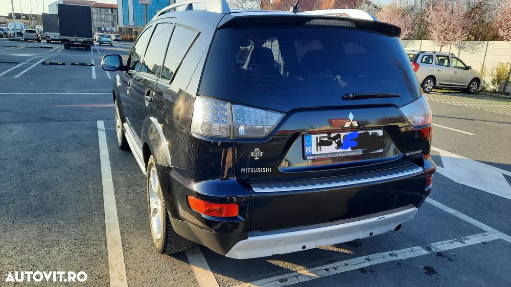 Mitsubishi Outlander 2.0 2WD Invite A04 - 9