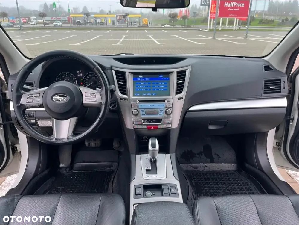 Subaru Legacy 2.5i Comfort Navi - 7