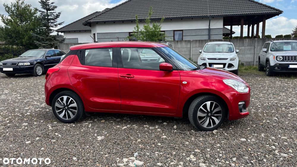 Suzuki Swift 1.2 Premium - 4