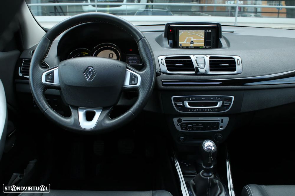 Renault Mégane Sport Tourer 1.5 dCi Bose Edition SS - 21