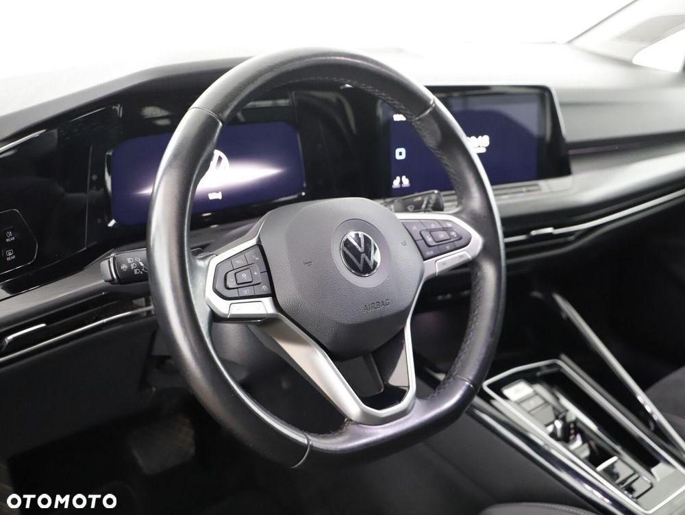 Volkswagen Golf Variant - 10