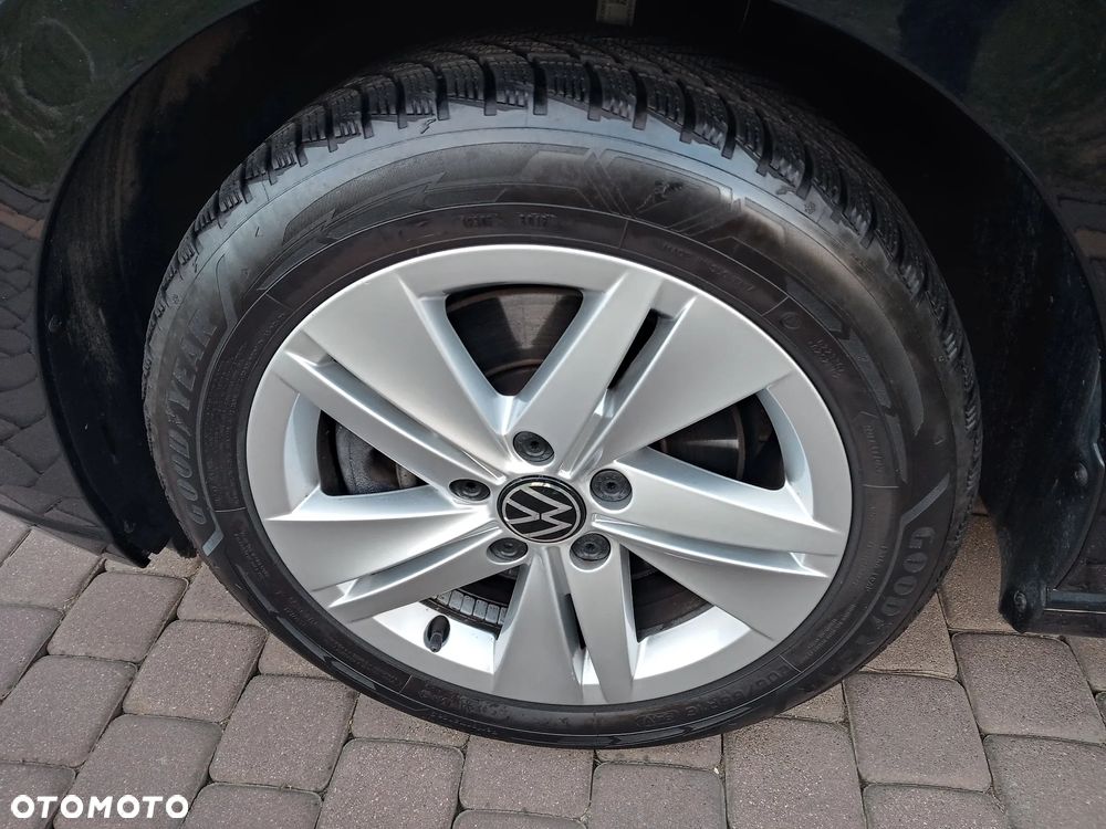 Volkswagen Golf 2.0 TDI Life - 16