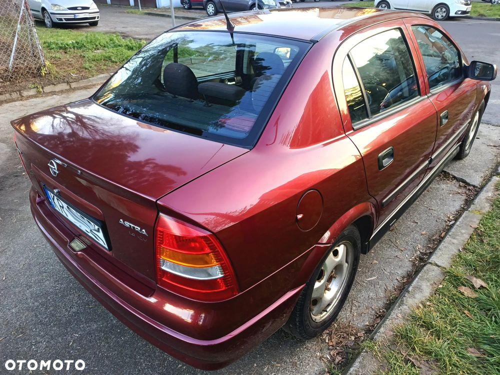 Opel Astra 1.4 Club - 3