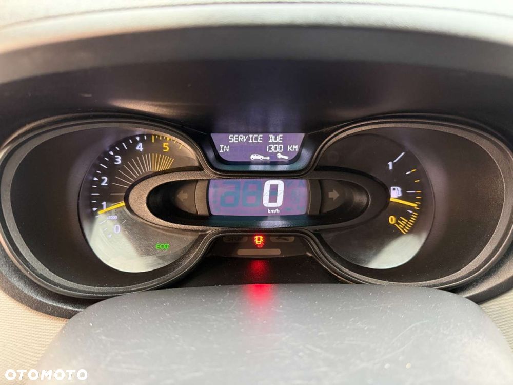 Renault trafic - 19