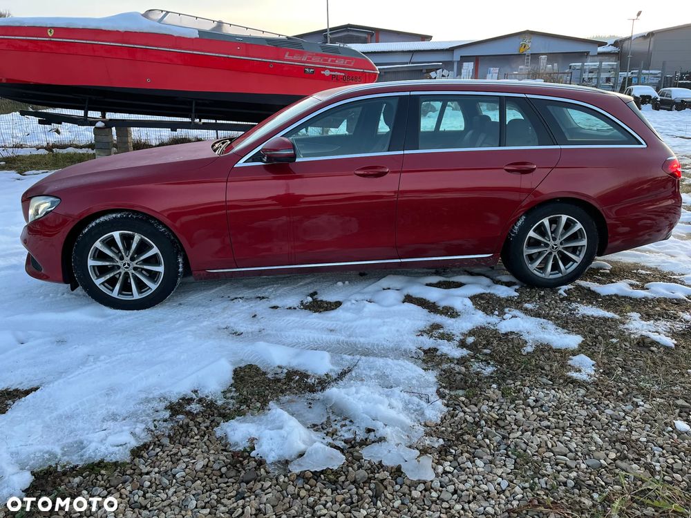 Mercedes-Benz Klasa E 200 d 9G-TRONIC - 8