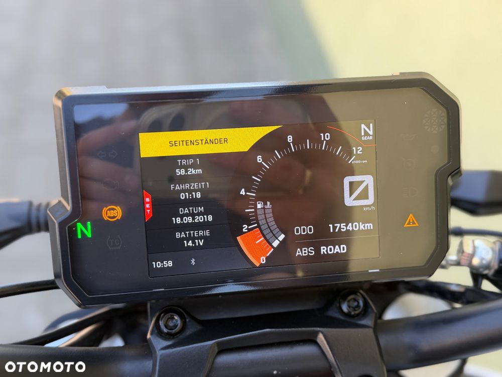 KTM Duke 125 - 36