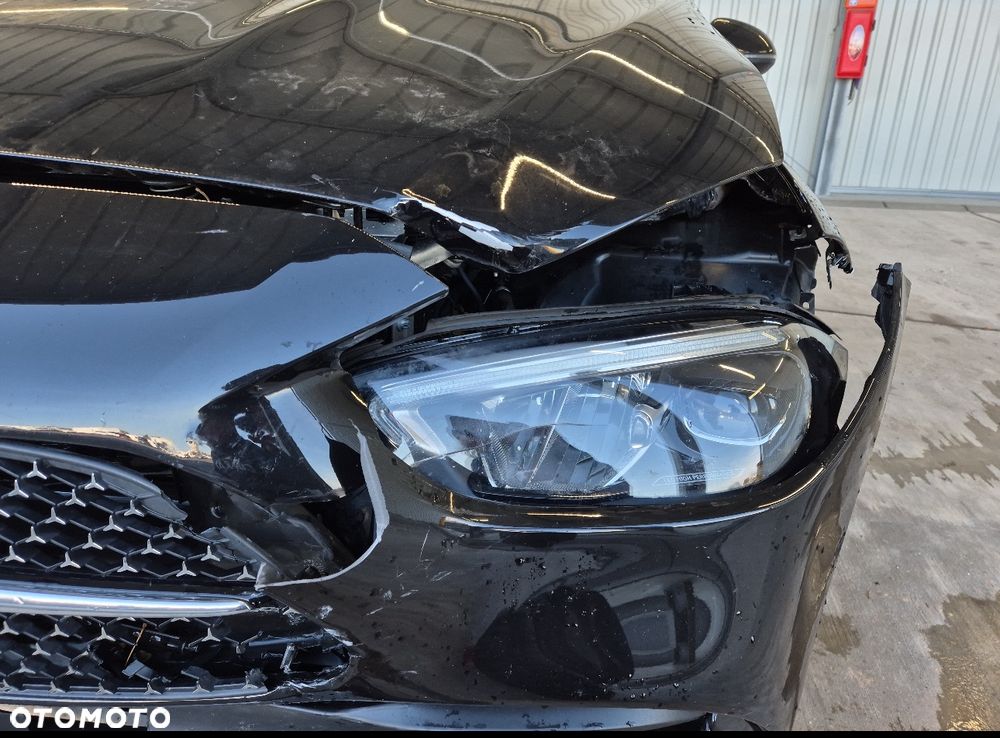 Mercedes-Benz Klasa C 220 d 4Matic 9G-TRONIC AMG Line - 12