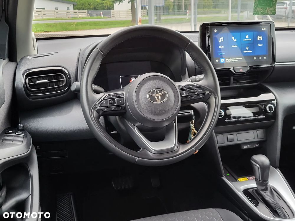 Toyota Yaris Cross Hybrid 1.5 Comfort - 17