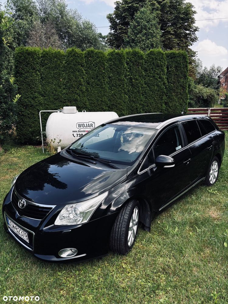 Toyota Avensis 2.0 D-4D Platinium - 21