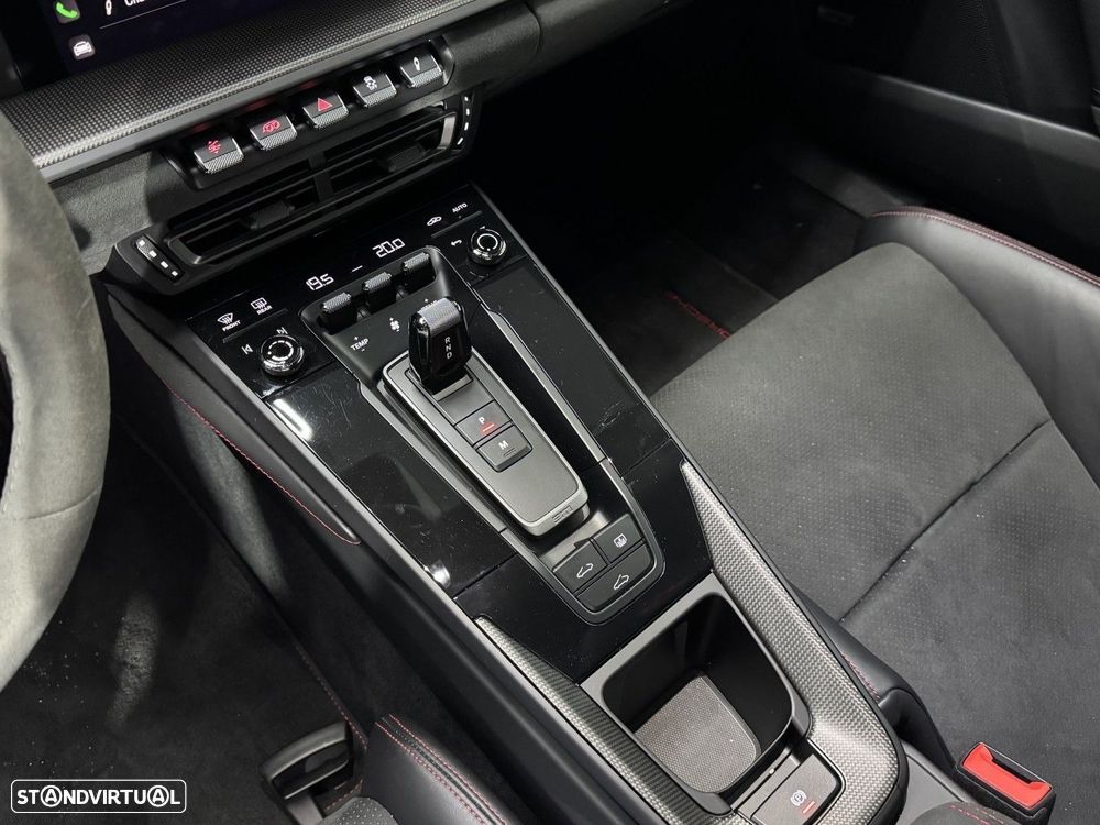 Porsche 911 (992) Carrera 4 GTS PDK - 12