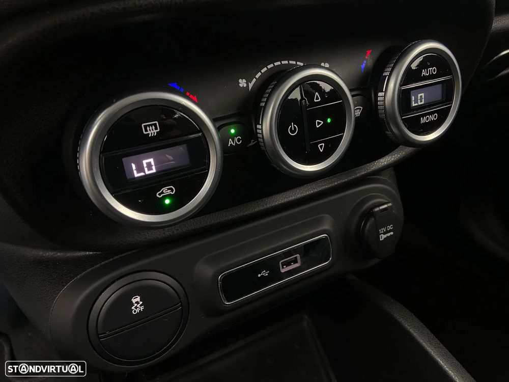 Fiat 500L 1.6 MJ Lounge S&S - 22