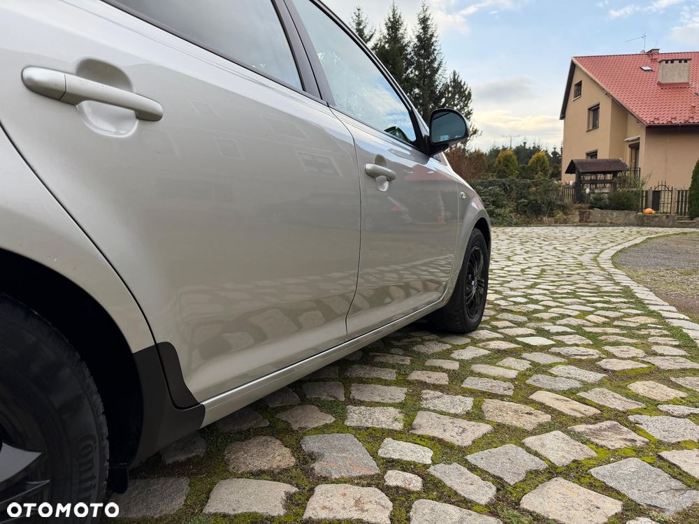 Kia Ceed 1.6 CRDi ISG Business Line - 16