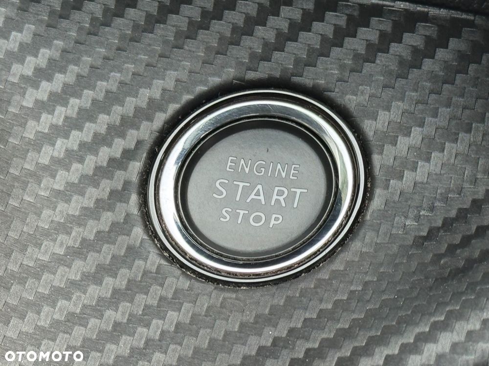 Peugeot 2008 1.2 PureTech Active Pack S&S - 21