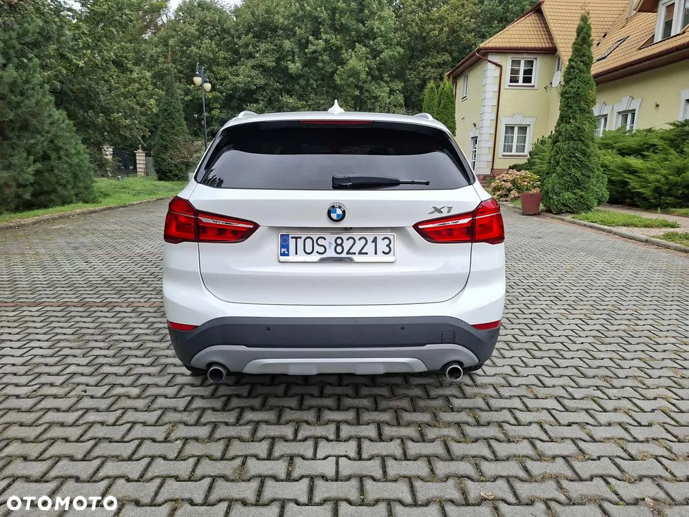 BMW X1 - 17