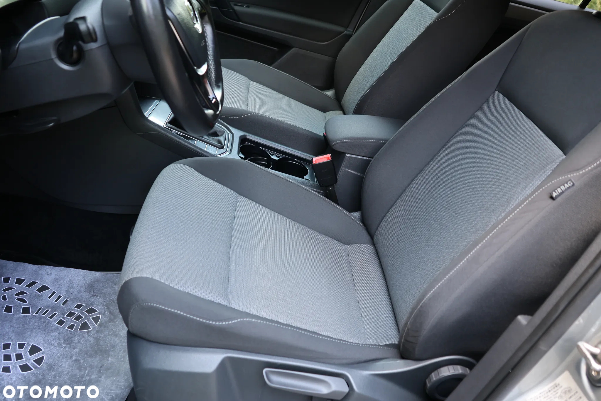 Volkswagen Golf Sportsvan - 13