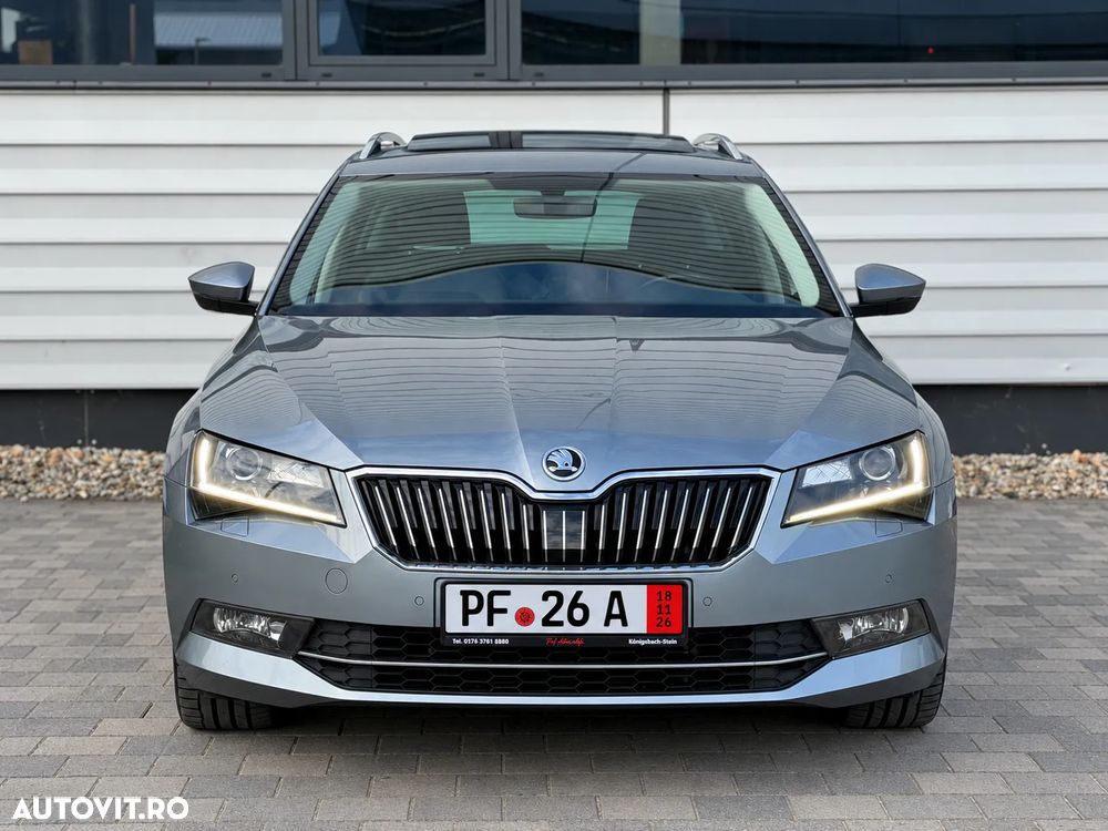 Skoda Superb 2.0 TDI DSG Style - 2