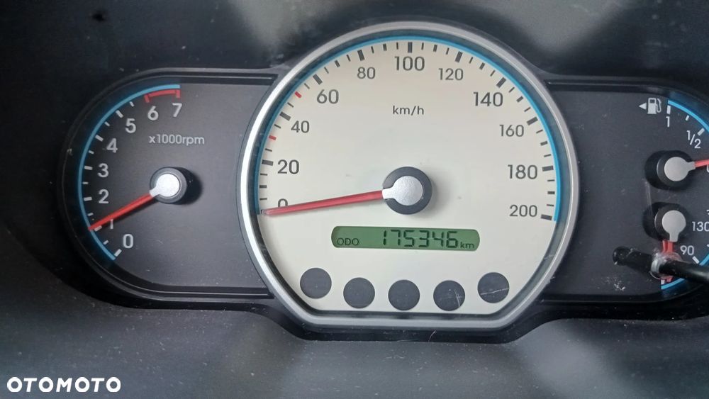 Hyundai i10 1.1 Comfort - 8