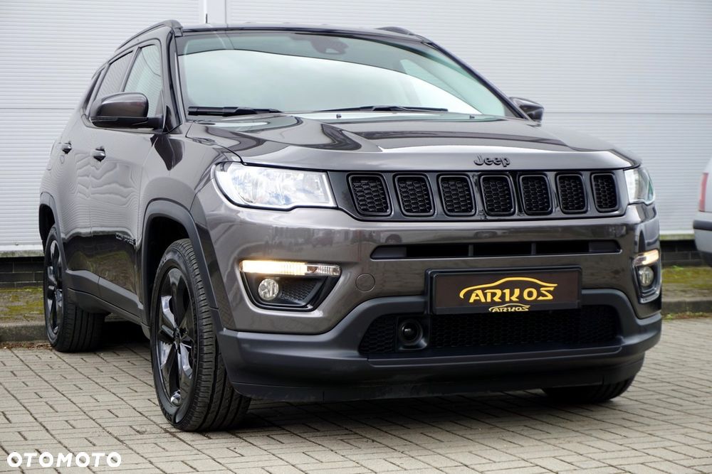 Jeep Compass 1.4 TMair Night Eagle FWD S&S - 11