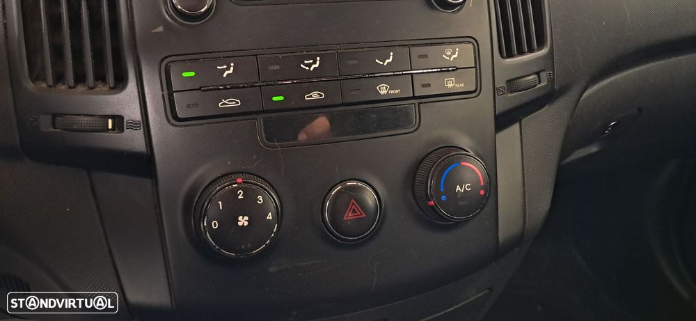 Hyundai i30 CW 1.6 CRDi Classic - 8