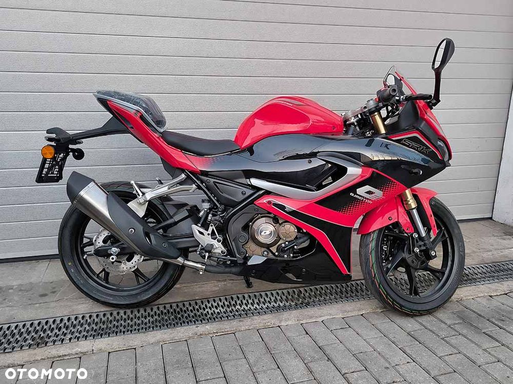 QJMOTOR SRK 125R - 12