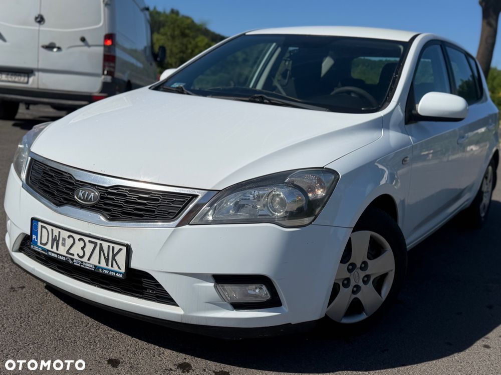 Kia Ceed 1.6 CRDi M - 4