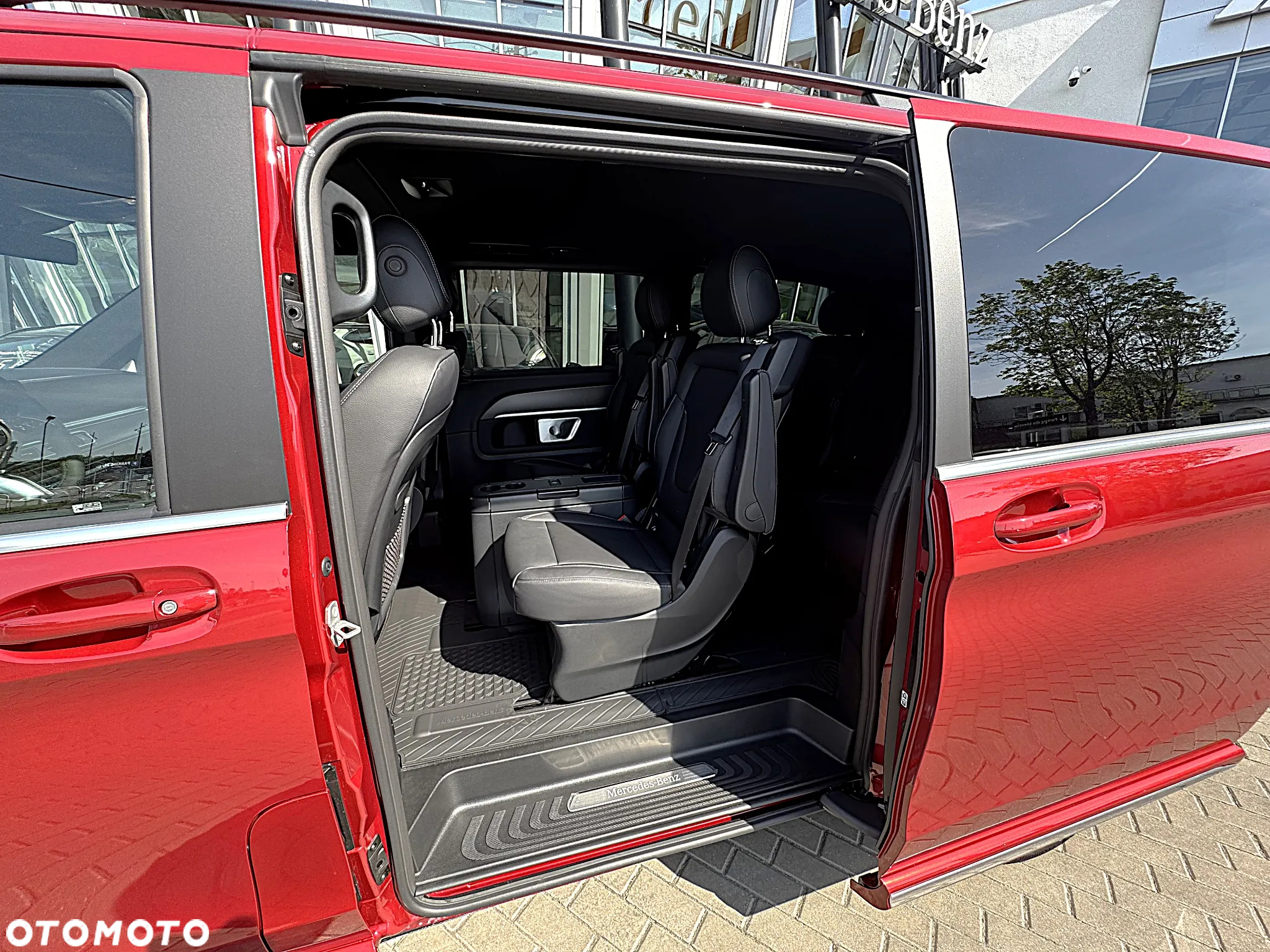 Mercedes-Benz Klasa V 300 d 4-Matic Avantgarde 9G-Tronic (d³ugi) - 17