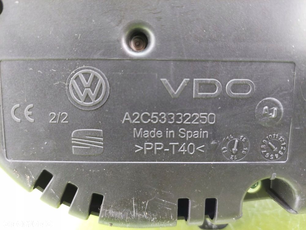 Licznik Seat Ibiza IV 2012-2017 LIFT 1,6 TDI 6J0920804C 6J0920804C ORYGINAŁ - 2