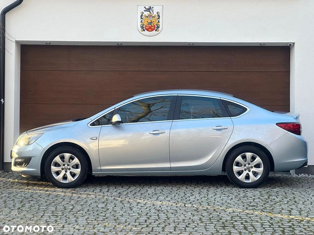 Opel Astra 1.4 T Active - 5